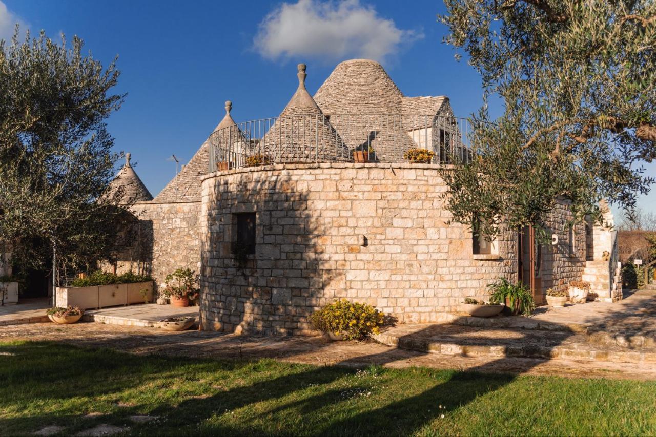 Masseria Montanaro Cisternino Luaran gambar