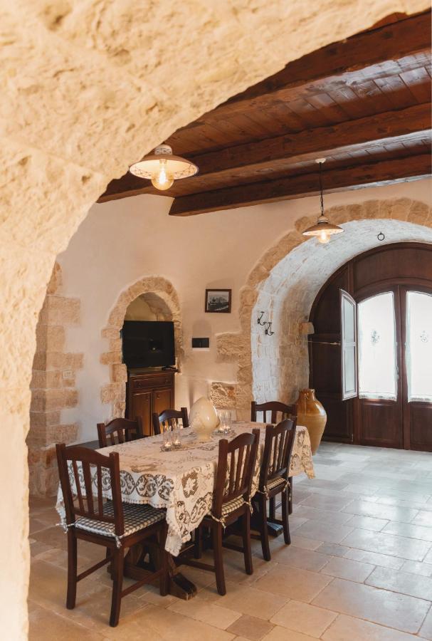 Masseria Montanaro Cisternino Luaran gambar