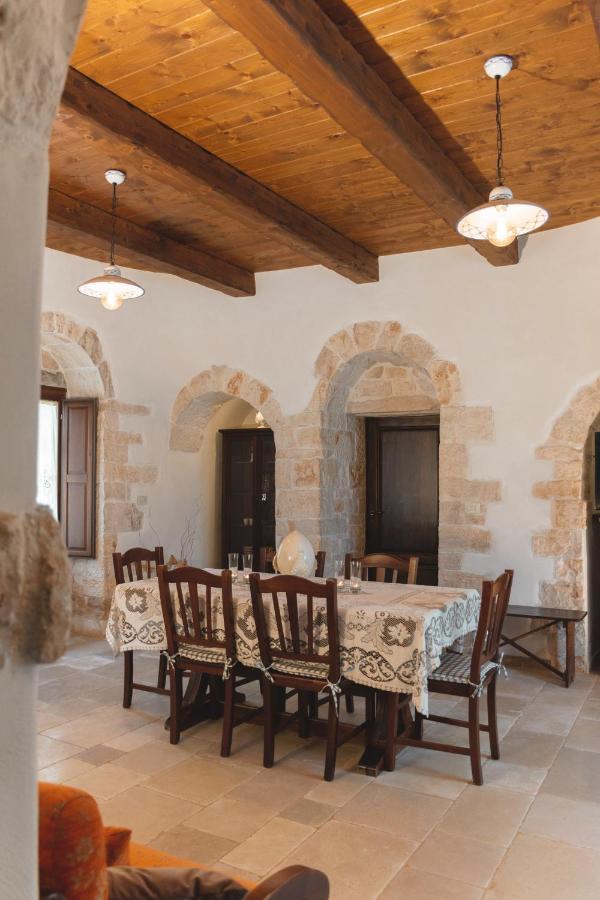 Masseria Montanaro Cisternino Luaran gambar