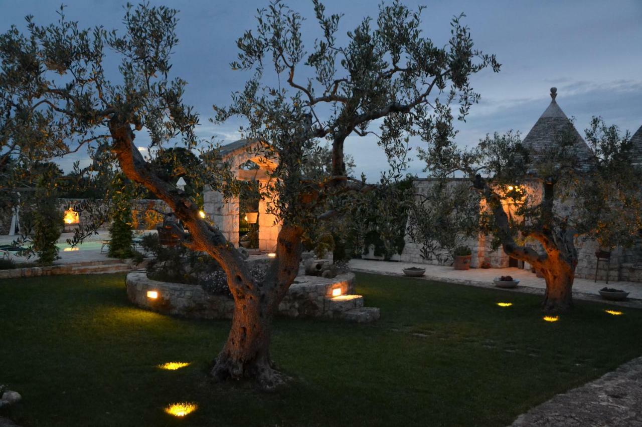 Masseria Montanaro Cisternino Luaran gambar