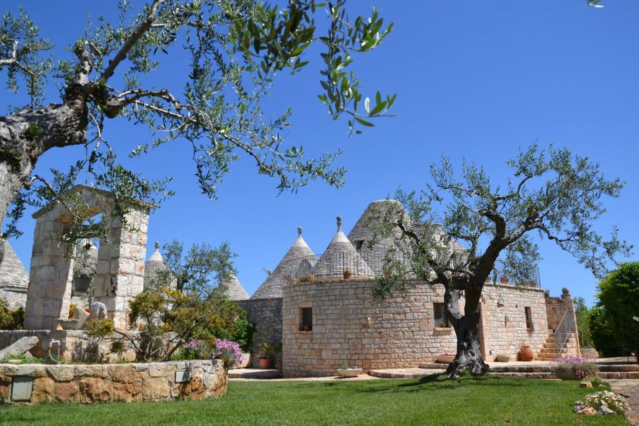 Masseria Montanaro Cisternino Luaran gambar
